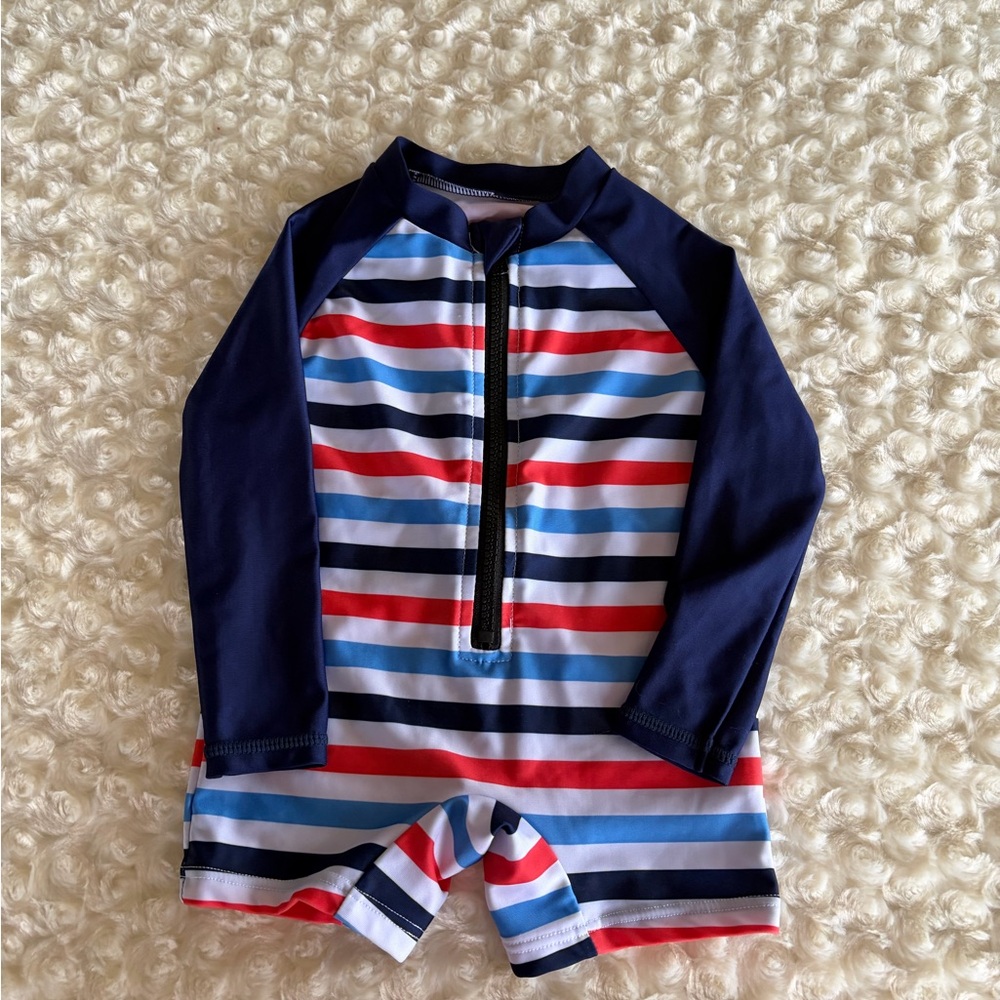 💰5/$25💰Size 0-6 Momths Navy and Red Striped Kids Swimwear Rashguard